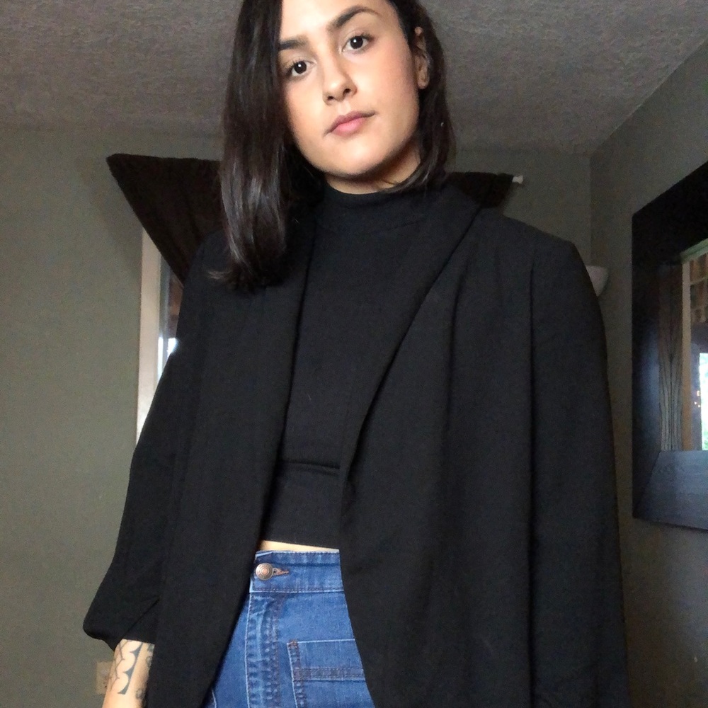 F21 Drapey High-Low Relaxed Blazer - B54